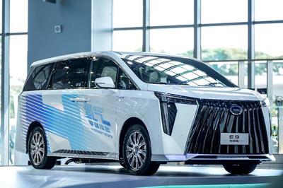 廣汽集團先發制人 氫能源、氨發動機與飛行汽車核心部件同步亮相
